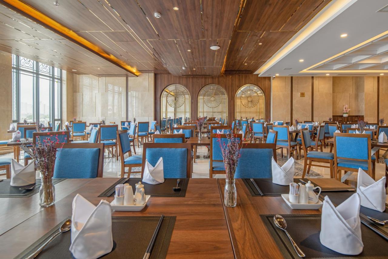 Gold Plaza Hotel Da Nang Exterior foto